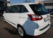 Ford Grand C-MAX 4