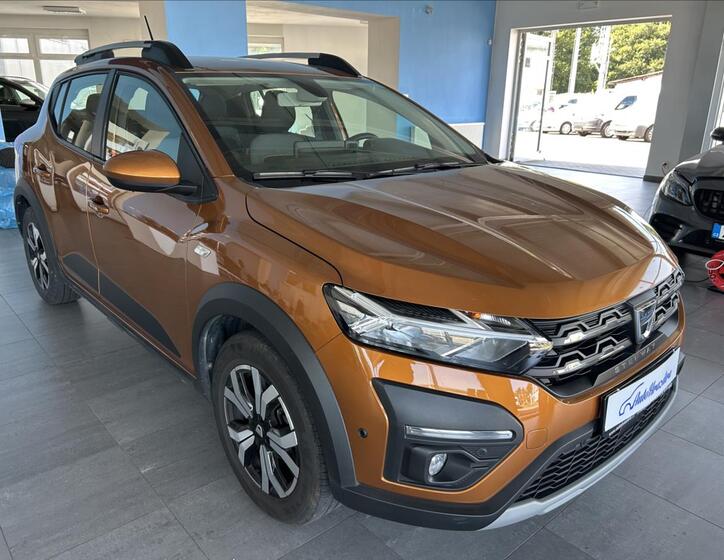Dacia Sandero 1