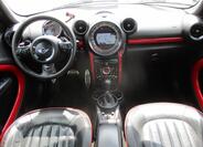 Mini Countryman 11