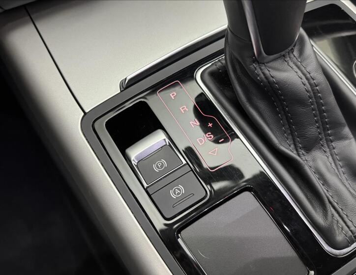 Audi A6 25