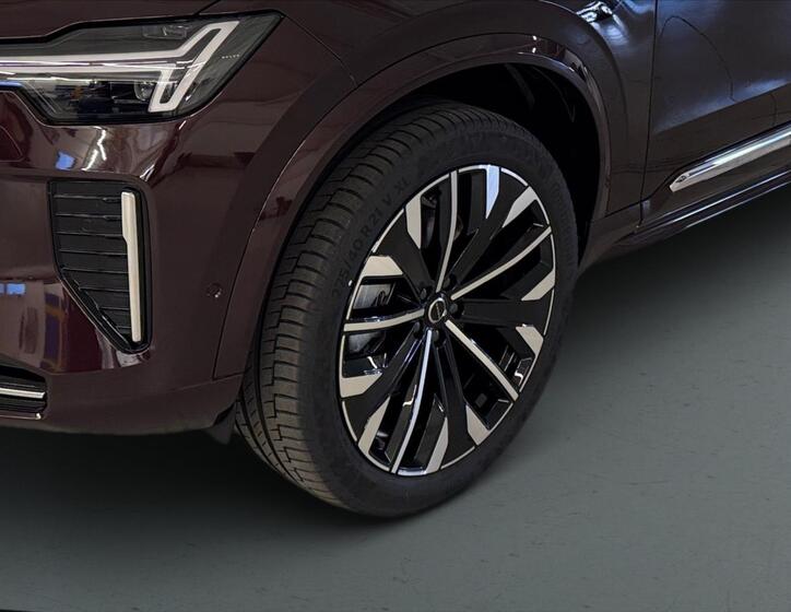 Volvo XC90 6
