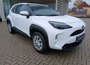 Toyota Yaris Cross 8