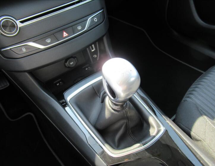 Peugeot 308 14