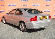 Volvo S60 5