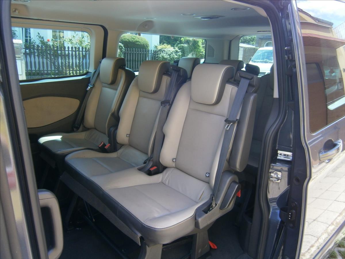 Ford Tourneo Custom