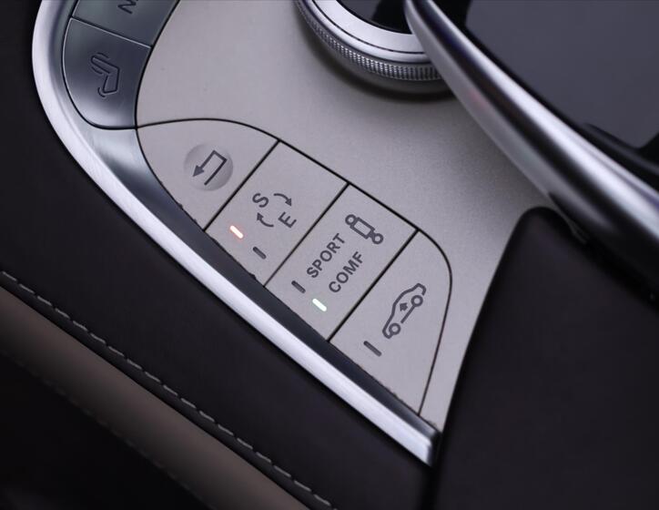 Mercedes-Benz Třídy S 34