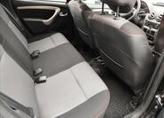 Dacia Duster 21