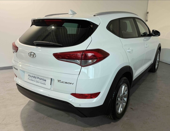 Hyundai Tucson 4