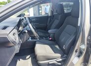 Toyota Auris 12