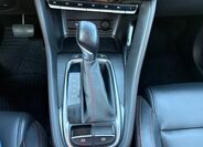MG ZS 11