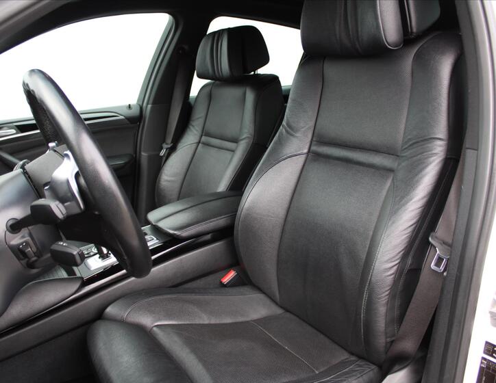BMW X6 10