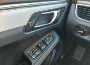 Porsche Macan 27