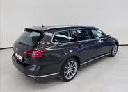 Volkswagen Passat 2