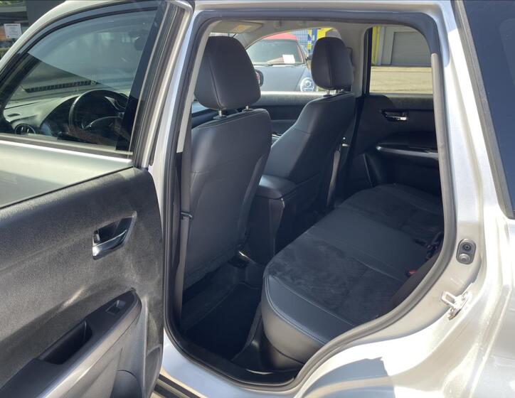 Suzuki Vitara 28