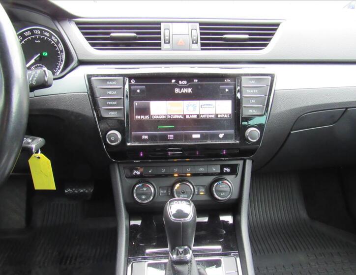Škoda Superb 15