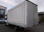 Mercedes-Benz Sprinter 4