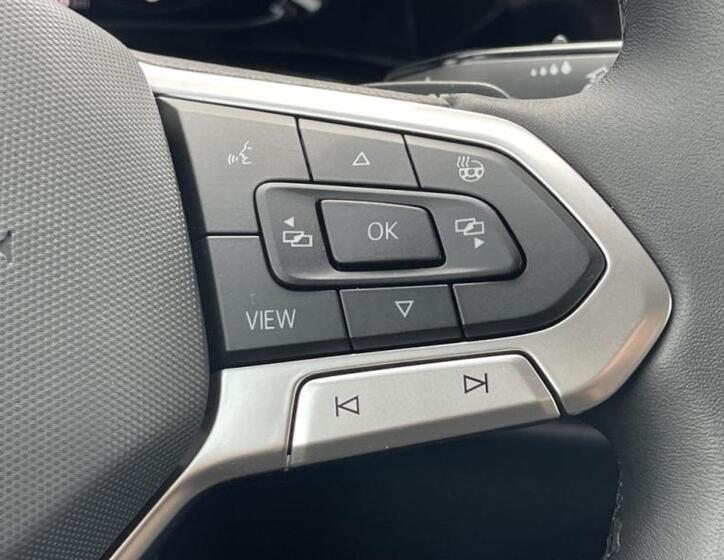 Volkswagen Golf 34