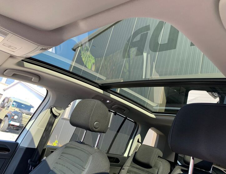 Volkswagen Touran 32