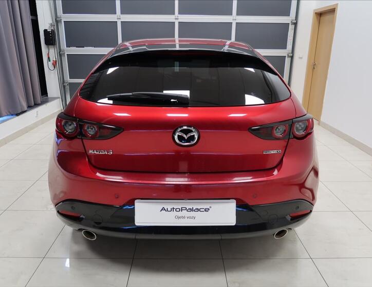 Mazda 3 5