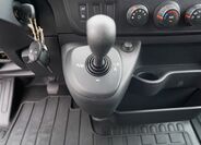 Nissan NV400 26