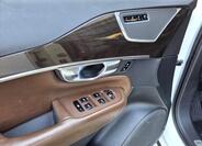 Volvo XC90 20