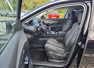 Peugeot 5008 10