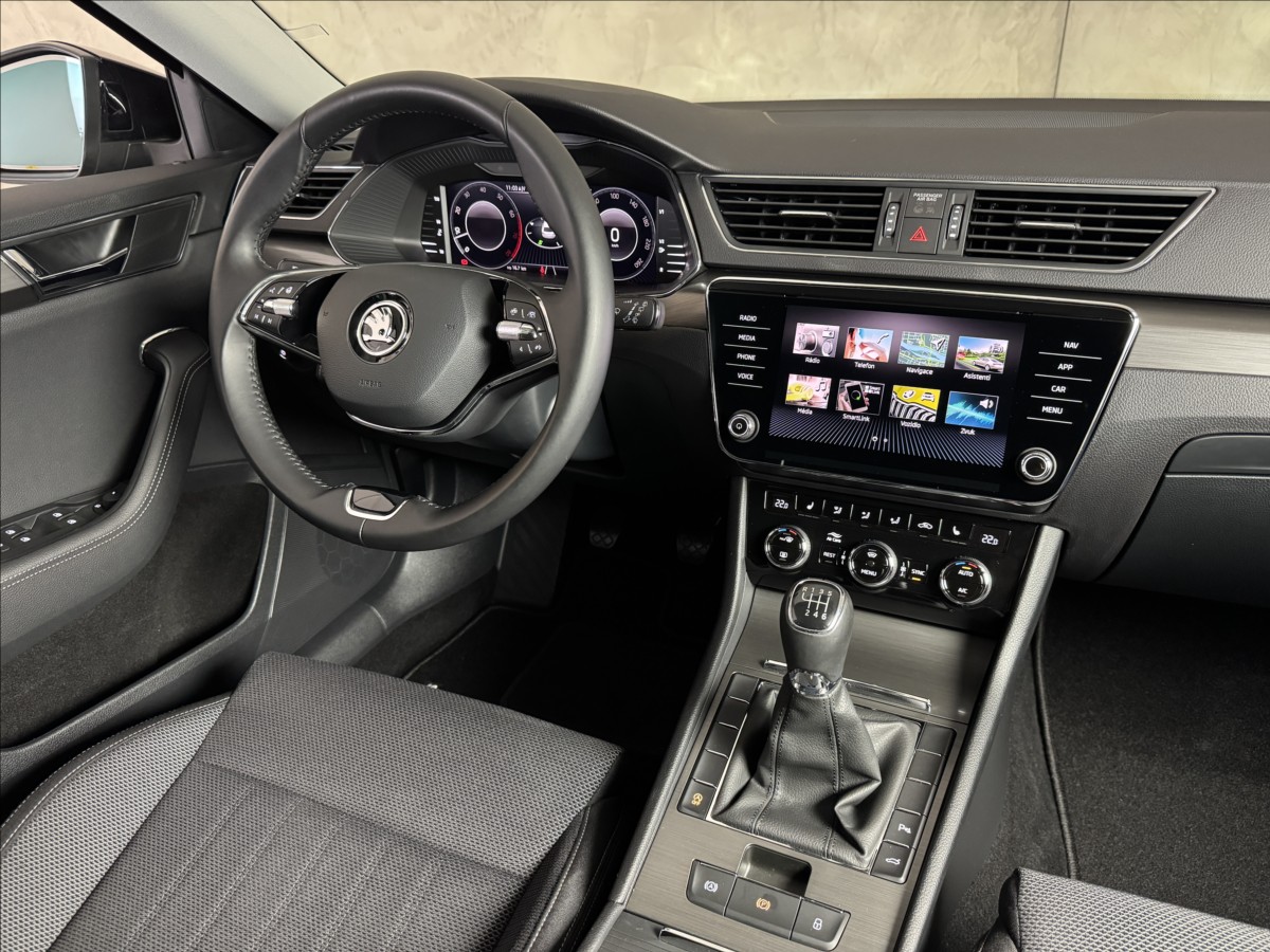 Škoda Superb
