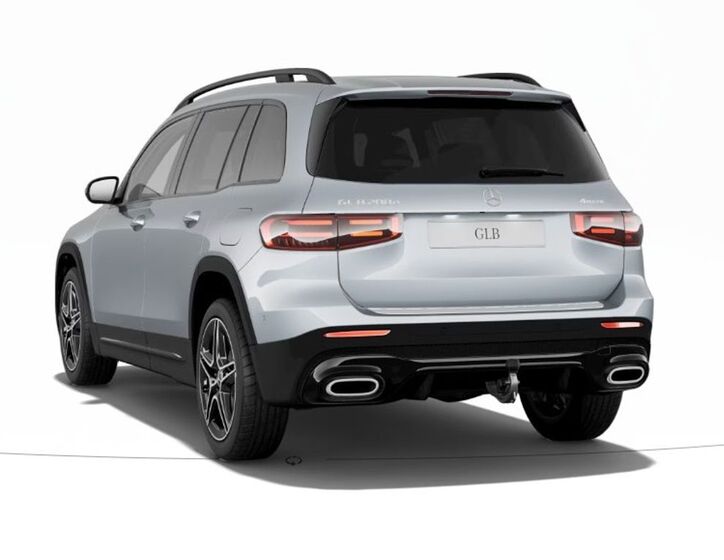 Mercedes-Benz GLB 4