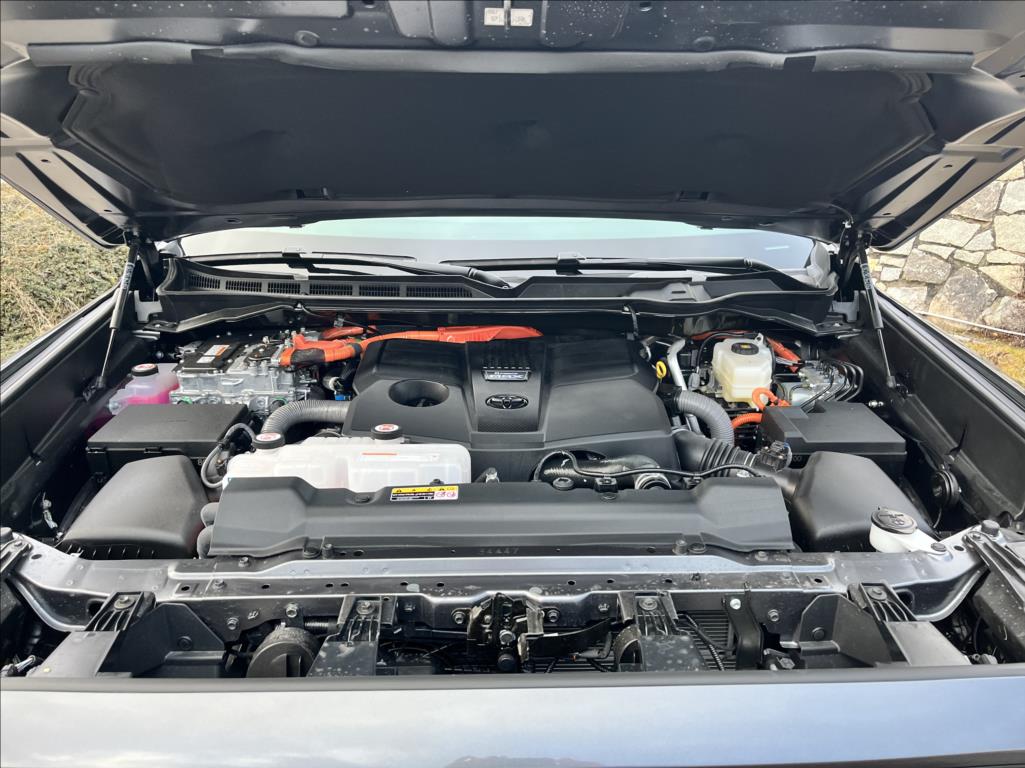 Toyota Sequoia