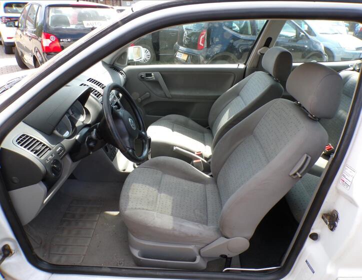 Volkswagen Polo 9