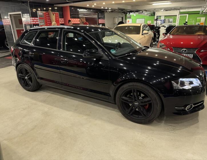 Audi A3 4
