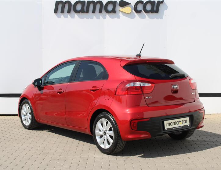 KIA Rio 5
