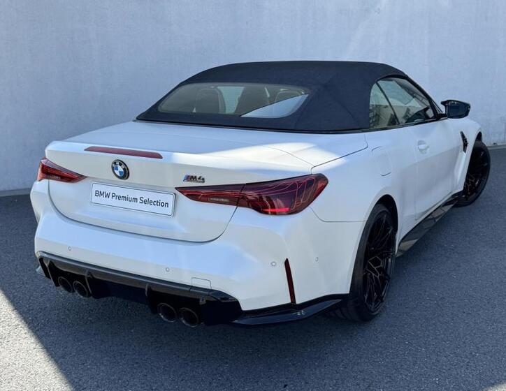 BMW M4 4