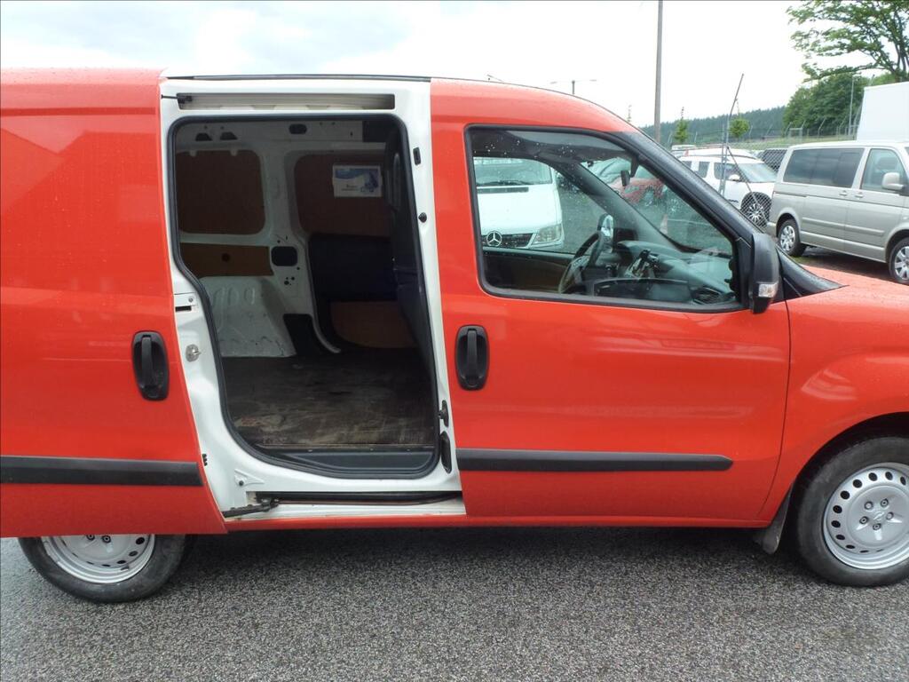 Opel Combo 23