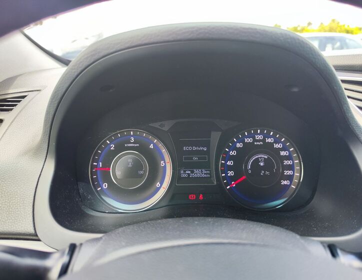 Hyundai i40 15