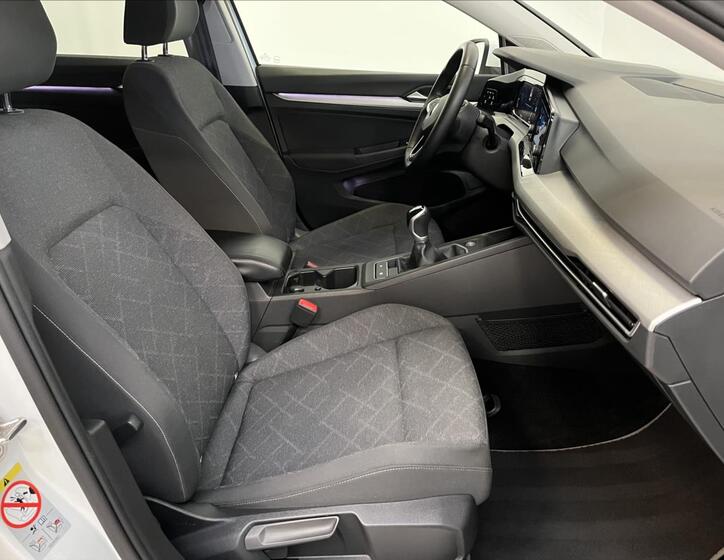 Volkswagen Golf 22