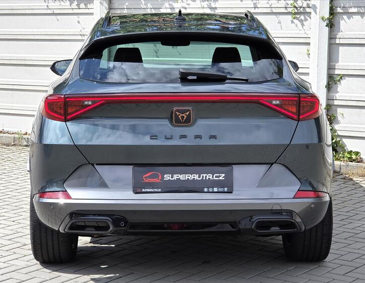Cupra Formentor 5