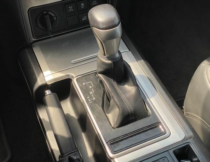 Toyota Land Cruiser 29