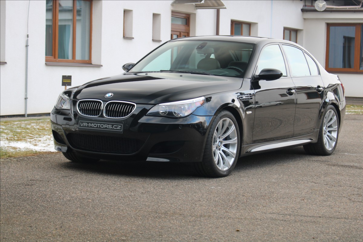BMW M5