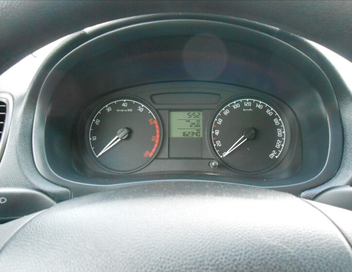 Škoda Fabia 17