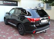 Mitsubishi Outlander 10
