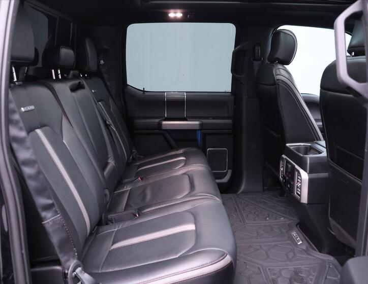 Ford F-150 13