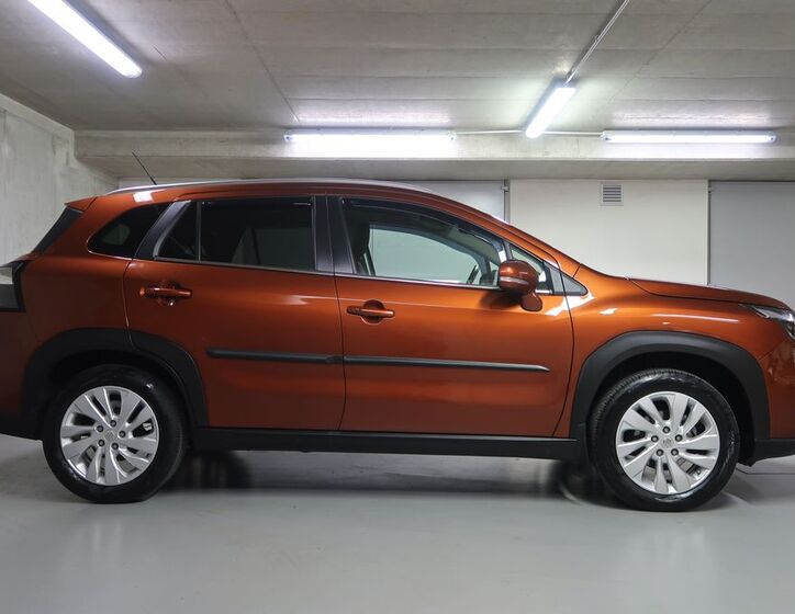 Suzuki SX4 S-Cross 4