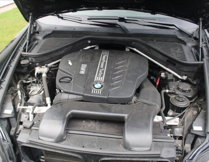 BMW X6 18