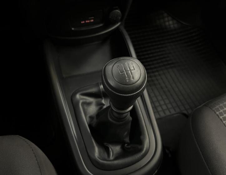 KIA Soul 10
