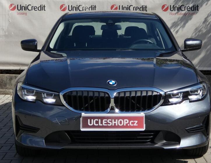 BMW Řada 3 2