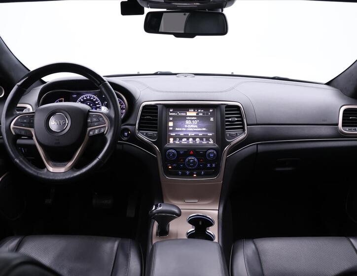 Jeep Grand Cherokee 38