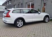 Volvo V60 11