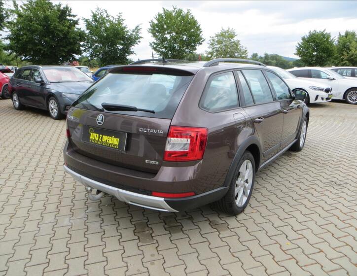 Škoda Octavia 9