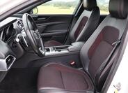 Jaguar XE 11